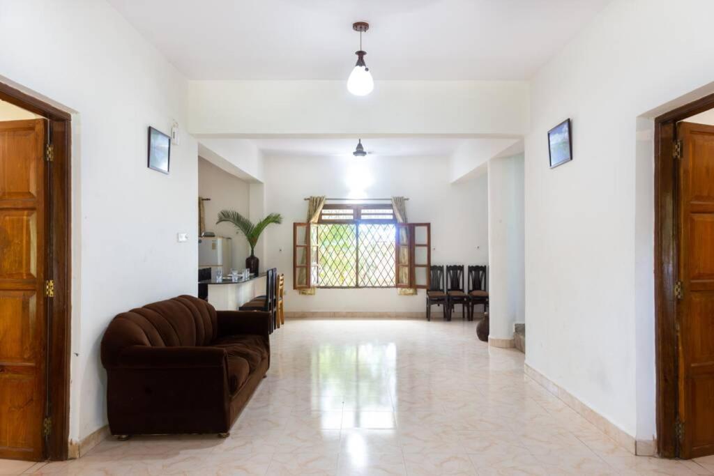 Villa Barbosa, 2 Bhk Villa & Luxury Rooms Near Colva, Sernabatim, Benaulim Beach Buitenkant foto